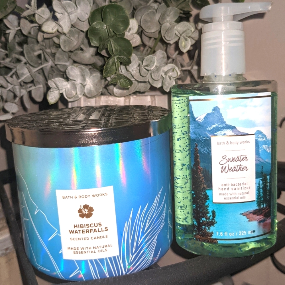 Hibiscus Waterfall Candle & Antibacterial Hand Gel